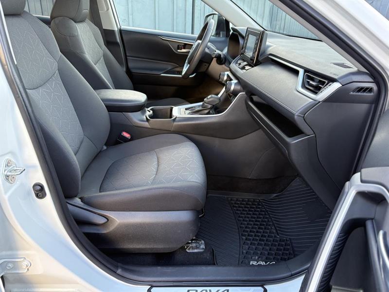 toyota RAV4 2022 - 42