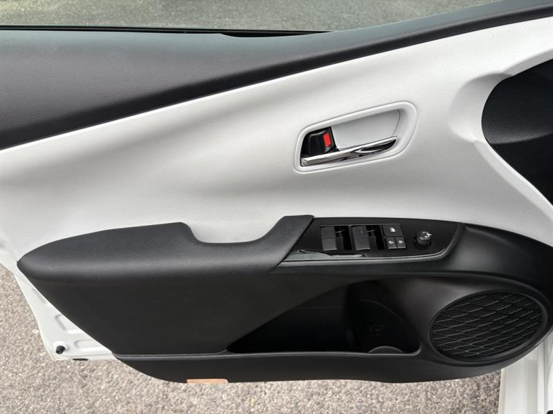 toyota Prius Prime 2021 - 27