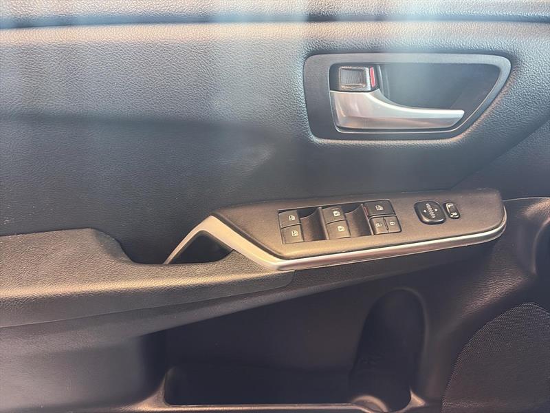 toyota Camry 2016 - 11