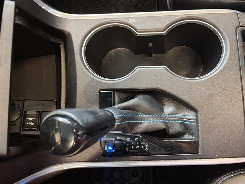 toyota Camry 2016 - 15