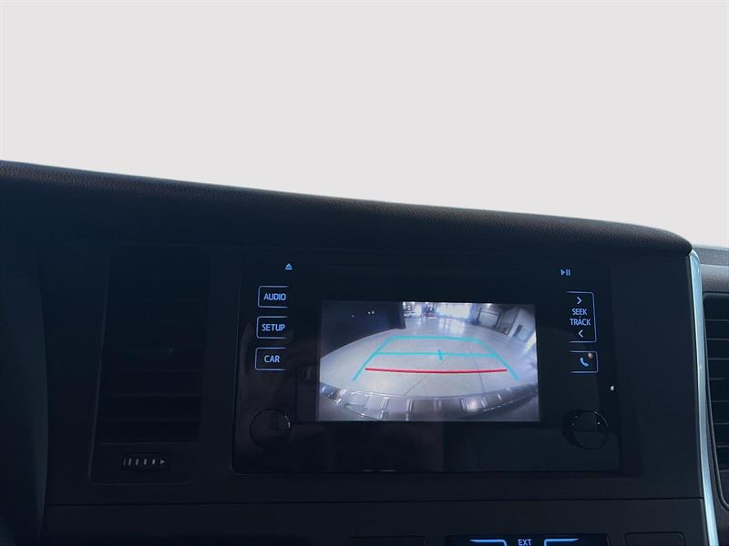 toyota Sienna 2015 - 18