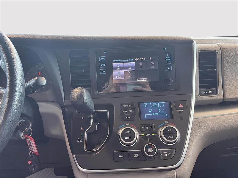 toyota Sienna 2015 - 19