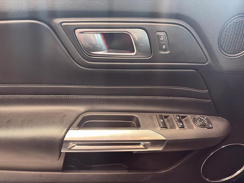 ford Mustang 2018 - 12