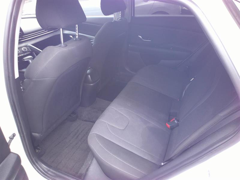 hyundai Elantra 2023 - 13