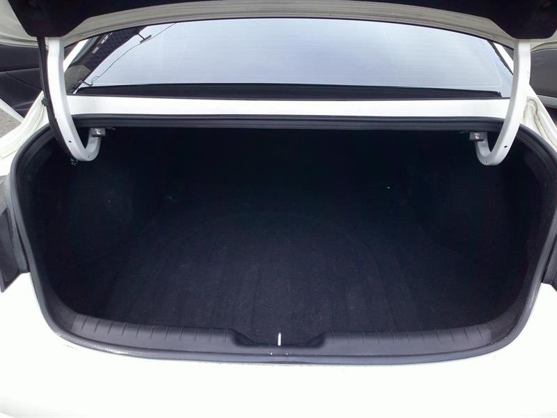 hyundai Elantra 2023 - 14