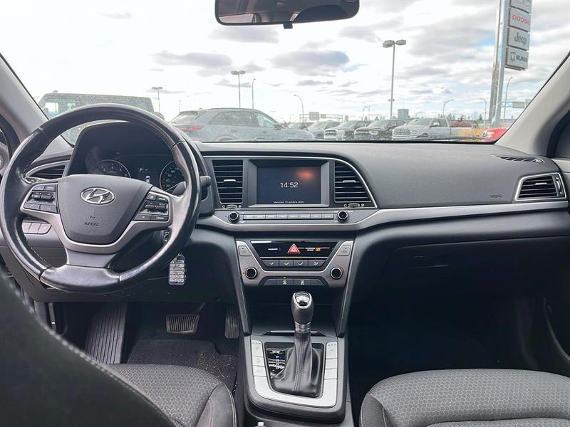 hyundai Elantra 2018 - 11