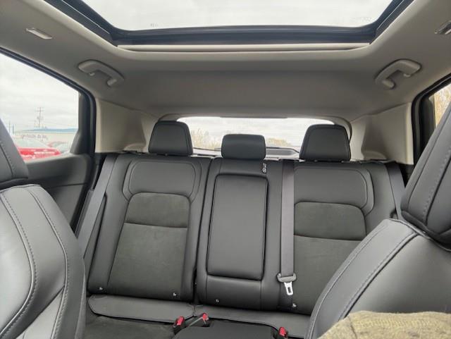 nissan ARIYA 2025 - 10