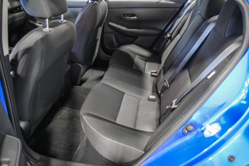 nissan Sentra 2022 - 25