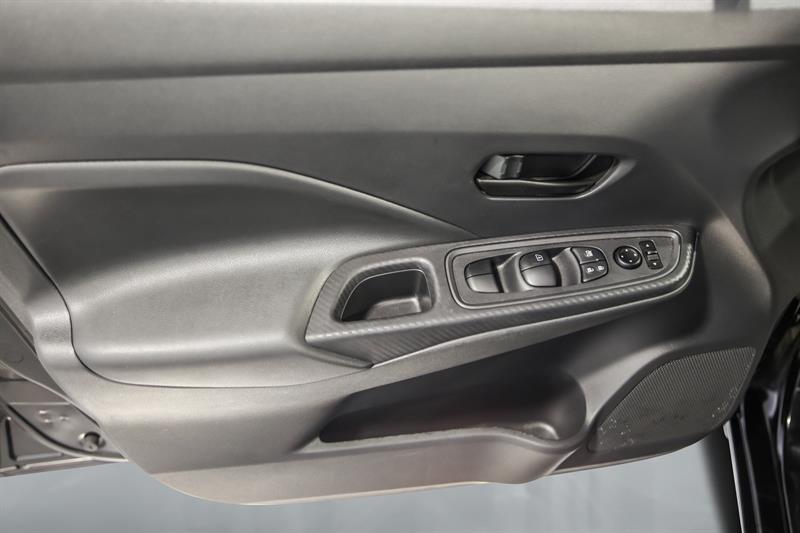 nissan Versa 2021 - 11