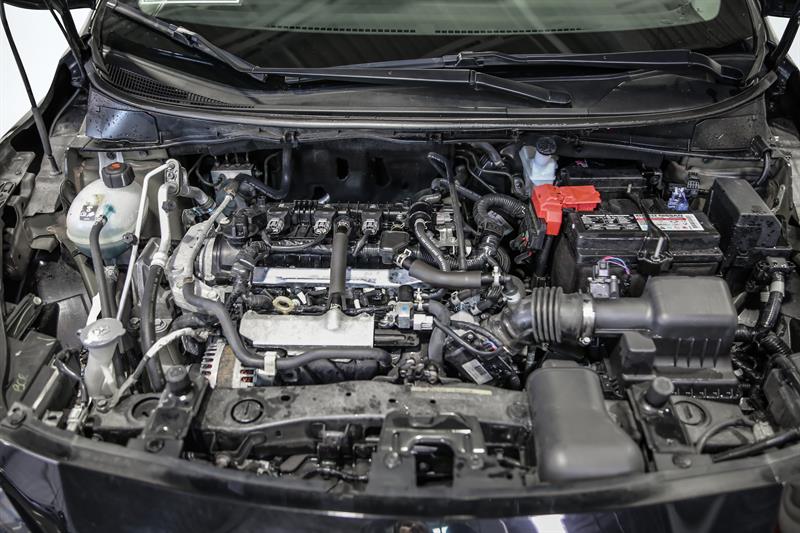 nissan Versa 2021 - 28