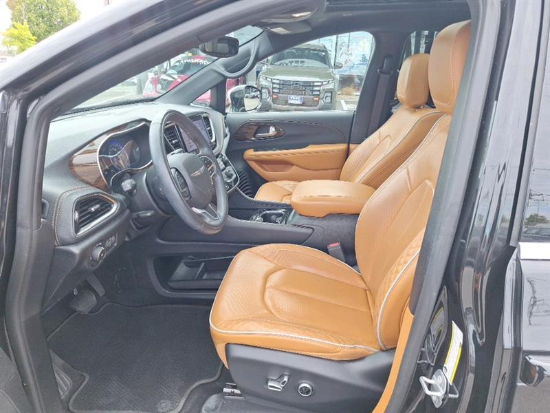 chrysler Pacifica 2022 - 11