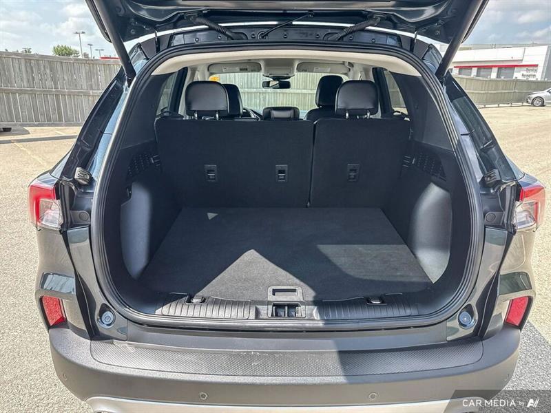 ford Escape 2022 - 11