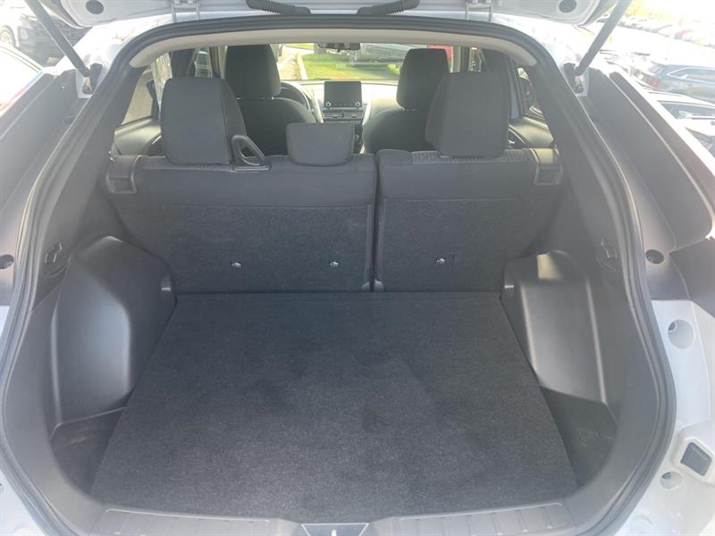 mitsubishi Eclipse Cross 2023 - 17