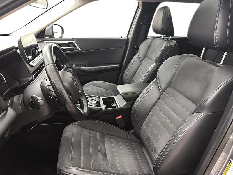 mitsubishi Outlander 2022 - 9