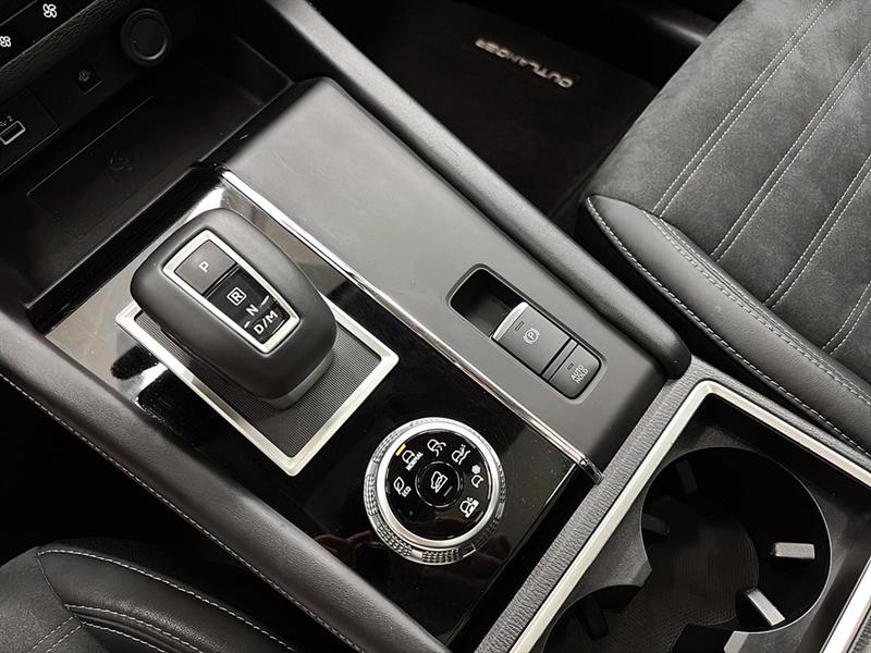 mitsubishi Outlander 2022 - 15