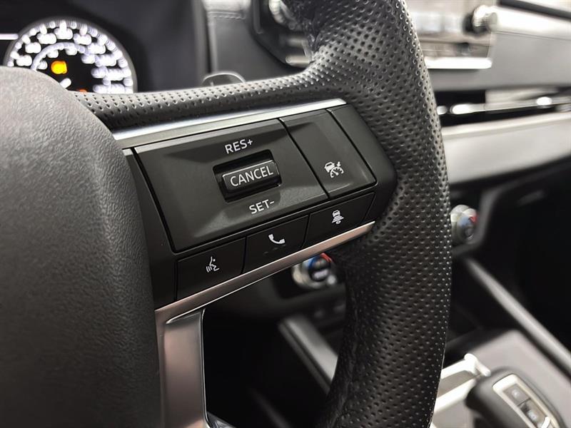 mitsubishi Outlander 2022 - 16