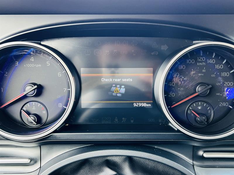 kia Carnival 2022 - 26