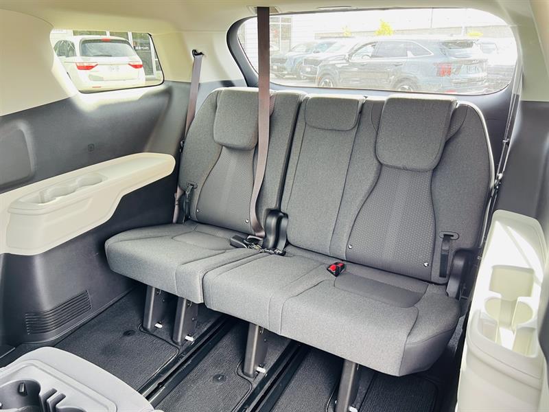 kia Carnival 2022 - 44