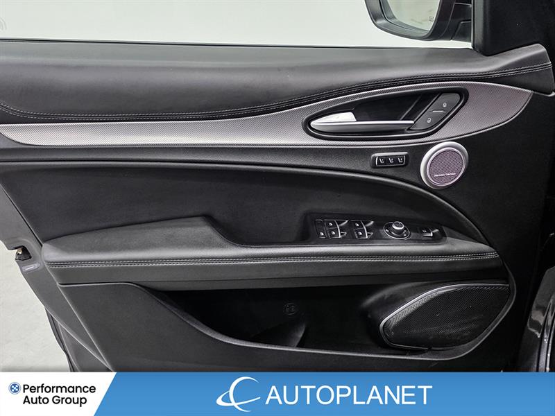 alfa romeo Stelvio 2022 - 43