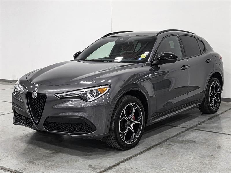 alfa romeo Stelvio 2022 - 44