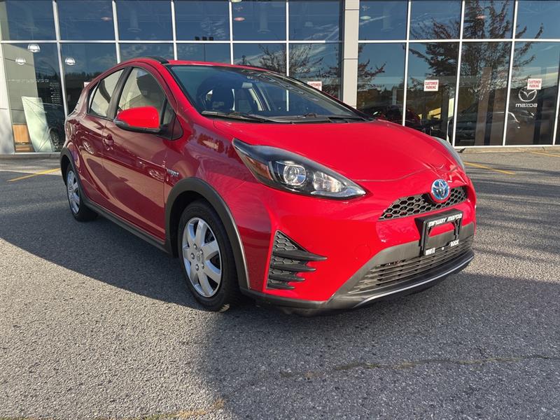 toyota Prius c 2018 - 6