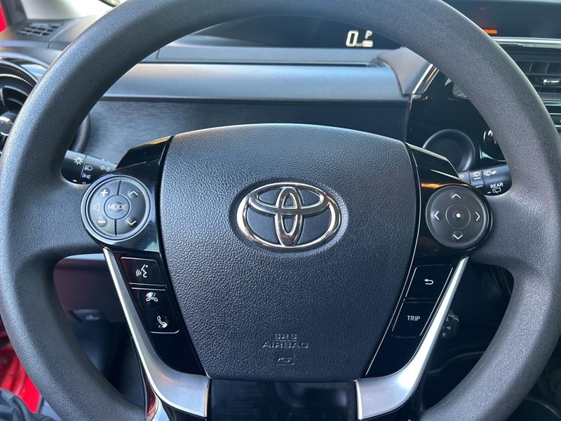toyota Prius c 2018 - 14