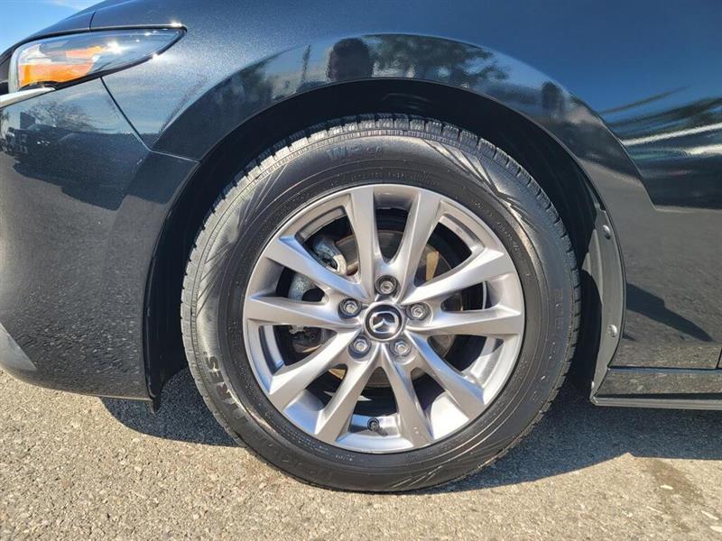 mazda Mazda3 2022 - 11