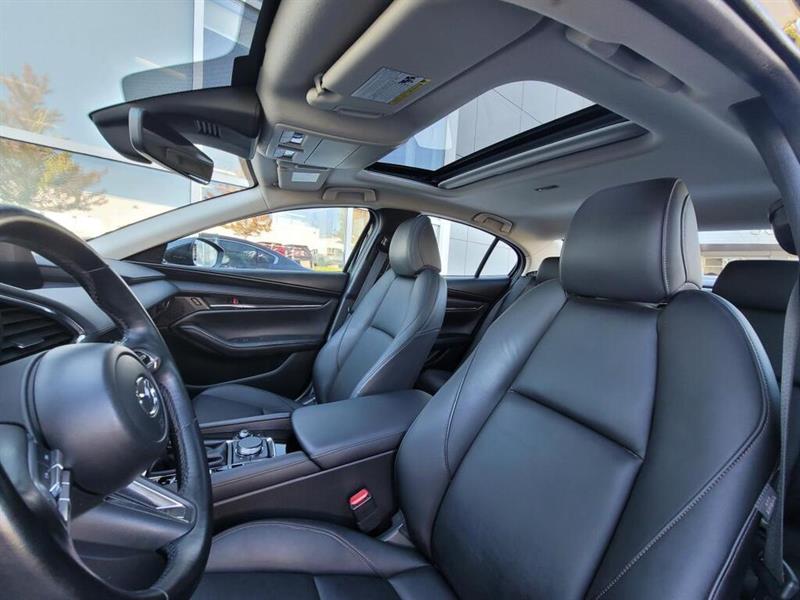 mazda Mazda3 2022 - 15