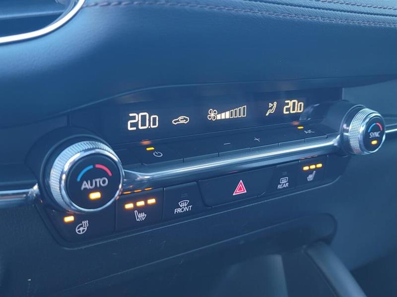 mazda Mazda3 2022 - 24