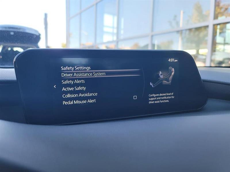 mazda Mazda3 2022 - 28