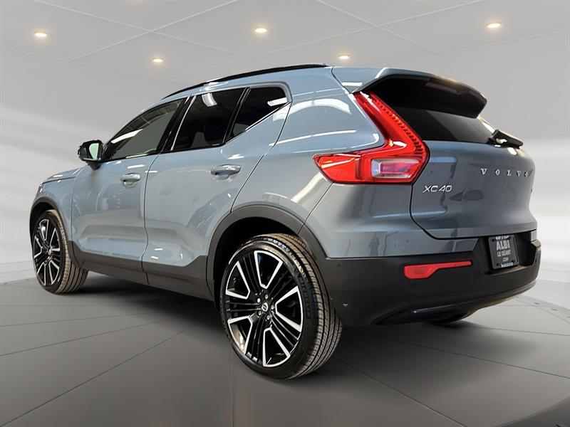 volvo XC40 2023 - 6