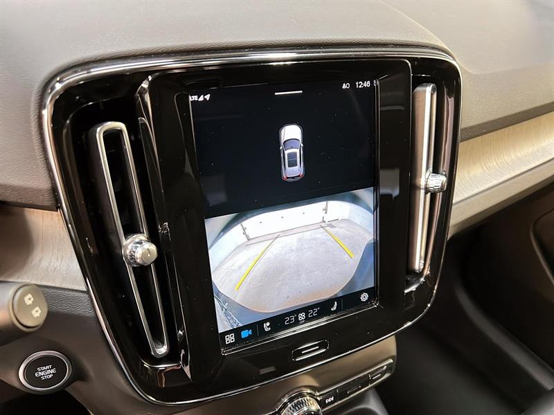 volvo XC40 2023 - 18