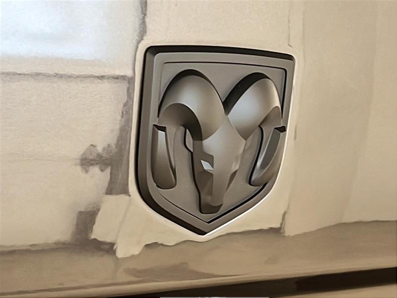 ram 1500 Classic 2023 - 26