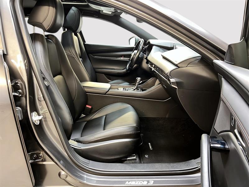 mazda Mazda3 Sport 2022 - 8