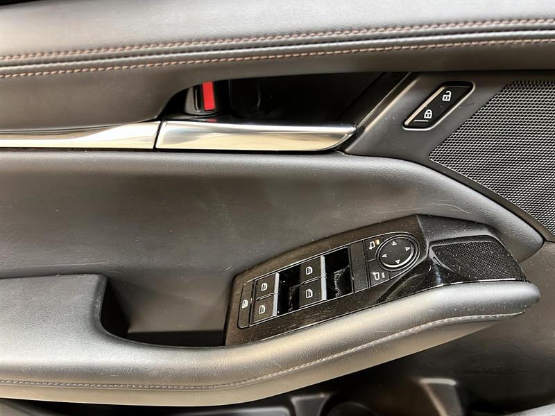 mazda Mazda3 Sport 2022 - 23