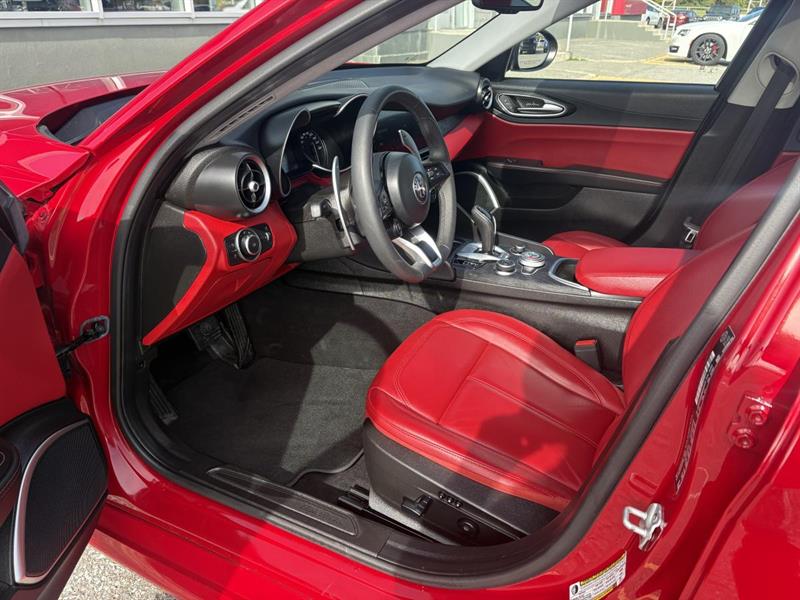 alfa romeo Giulia 2021 - 13