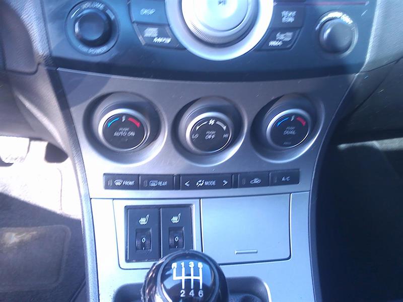 mazda Mazda3 2010 - 14