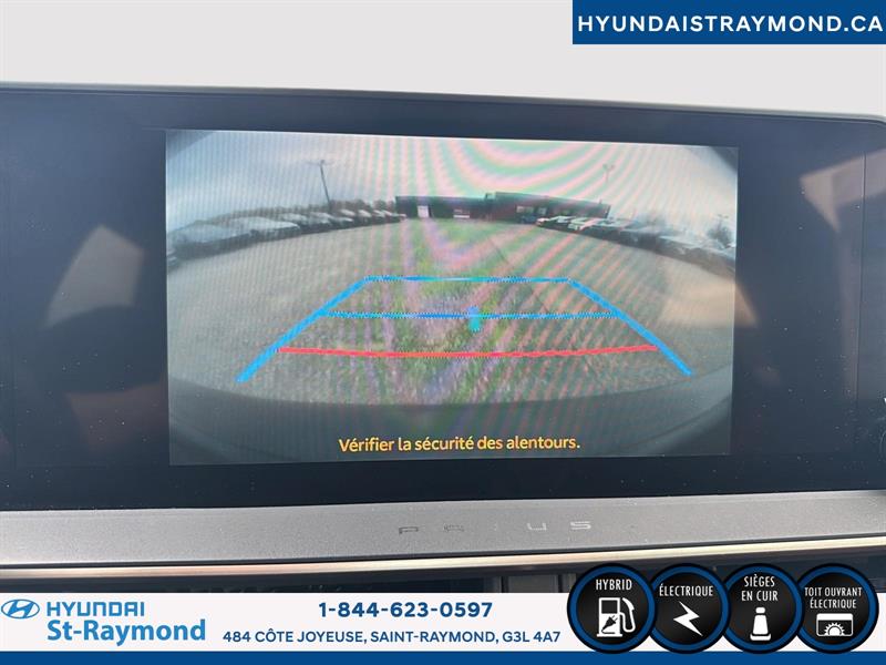 toyota Prius Prime 2023 - 16