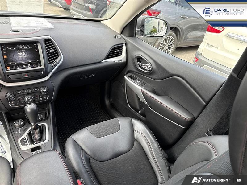 jeep Cherokee 2018 - 25