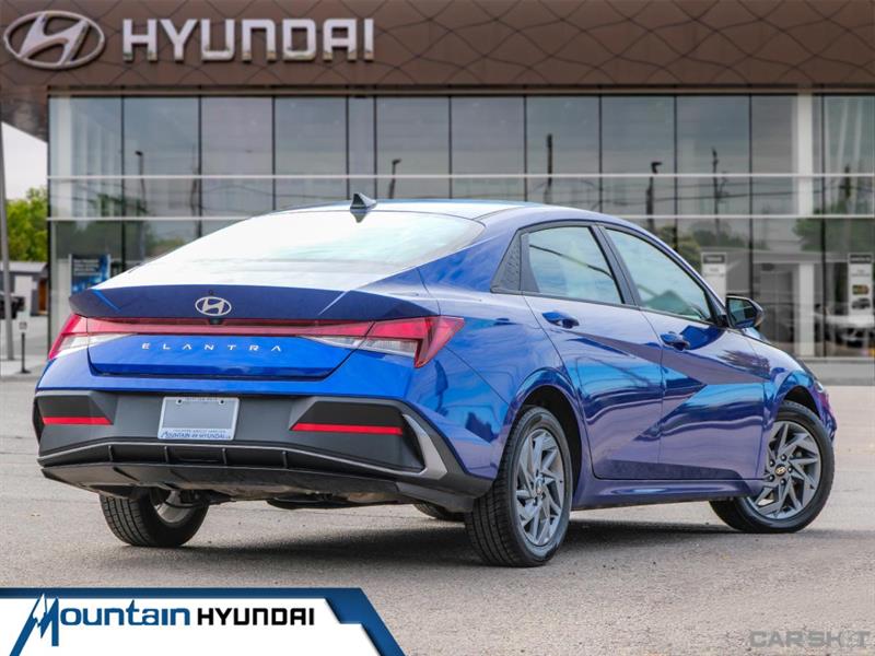 hyundai Elantra 2024 - 2