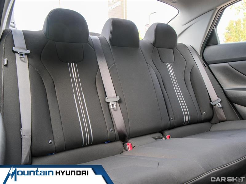 hyundai Elantra 2024 - 12