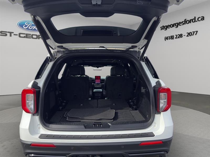 ford Explorer 2022 - 17