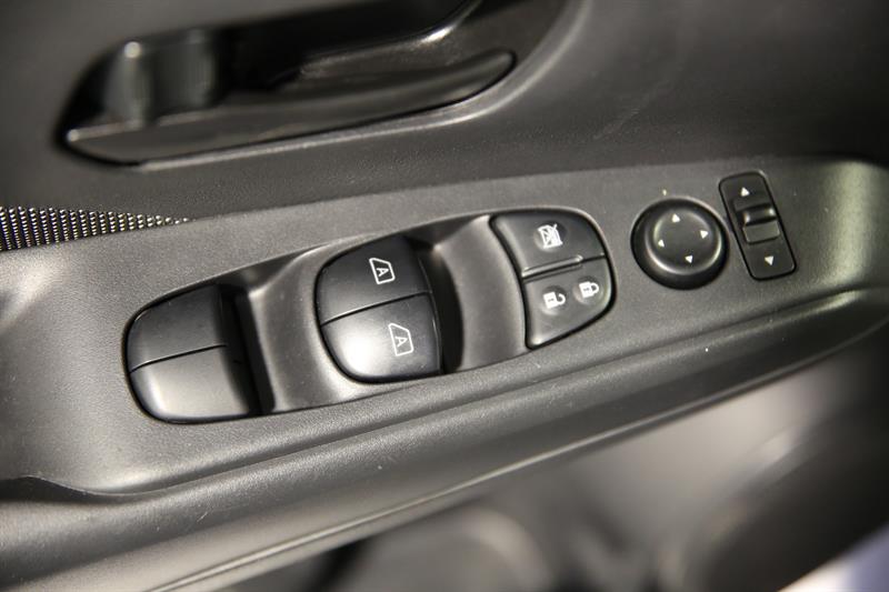 nissan Kicks 2020 - 13