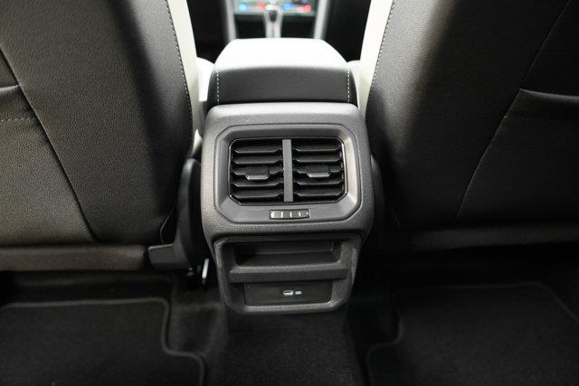 volkswagen Taos 2025 - 24