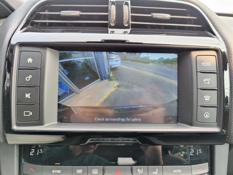 jaguar F-PACE 2018 - 10