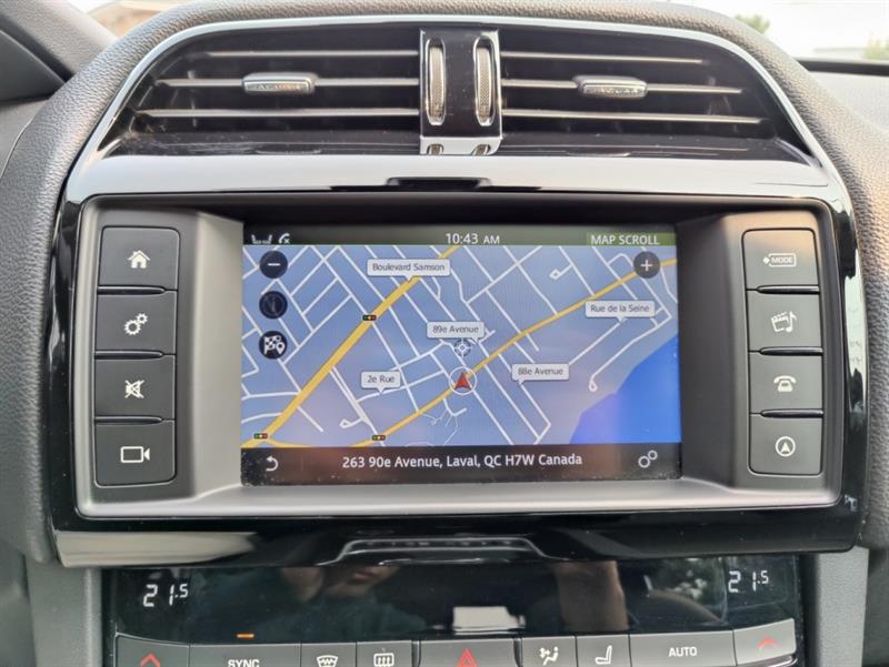 jaguar F-PACE 2018 - 11