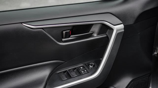 toyota RAV4 2023 - 8