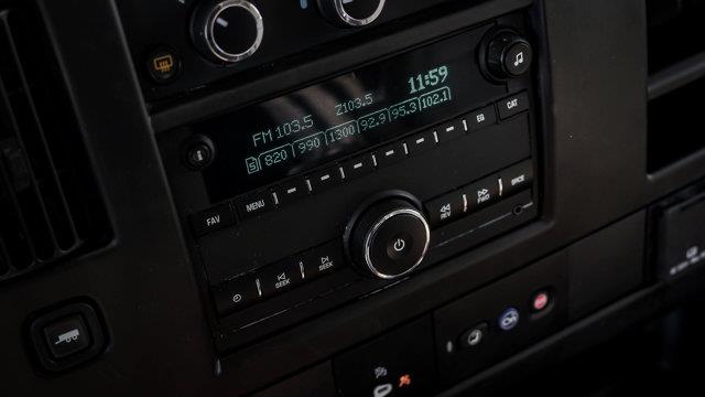 chevrolet Express Cargo Van 2022 - 16