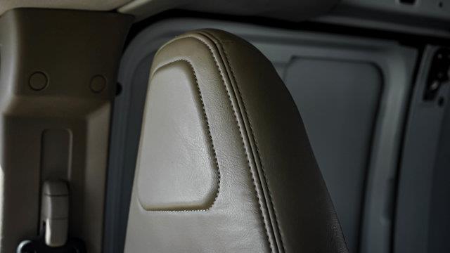 chevrolet Express Cargo Van 2022 - 18