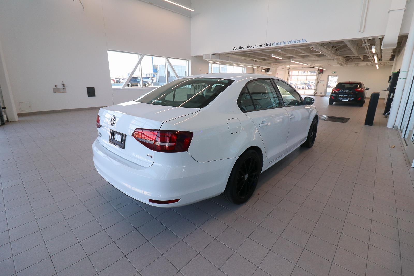 volkswagen Jetta Sedan 2017 - 6